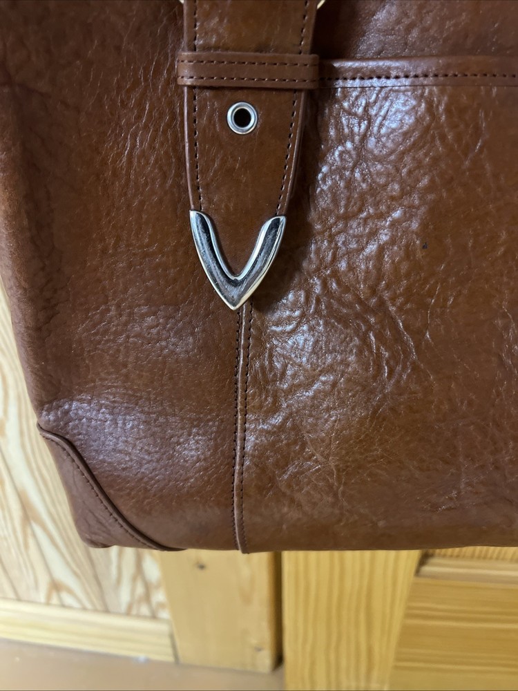Wilsons Leather Vintage Shoulder Bag 100% Leather Brown Size Medium Boho Chic