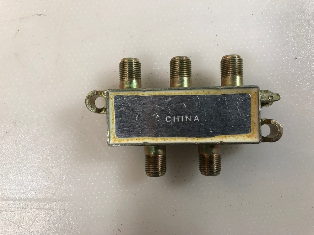 Holland 4-Way Spilitter HSU-4