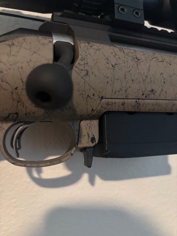 .308 wall mount for magazine well