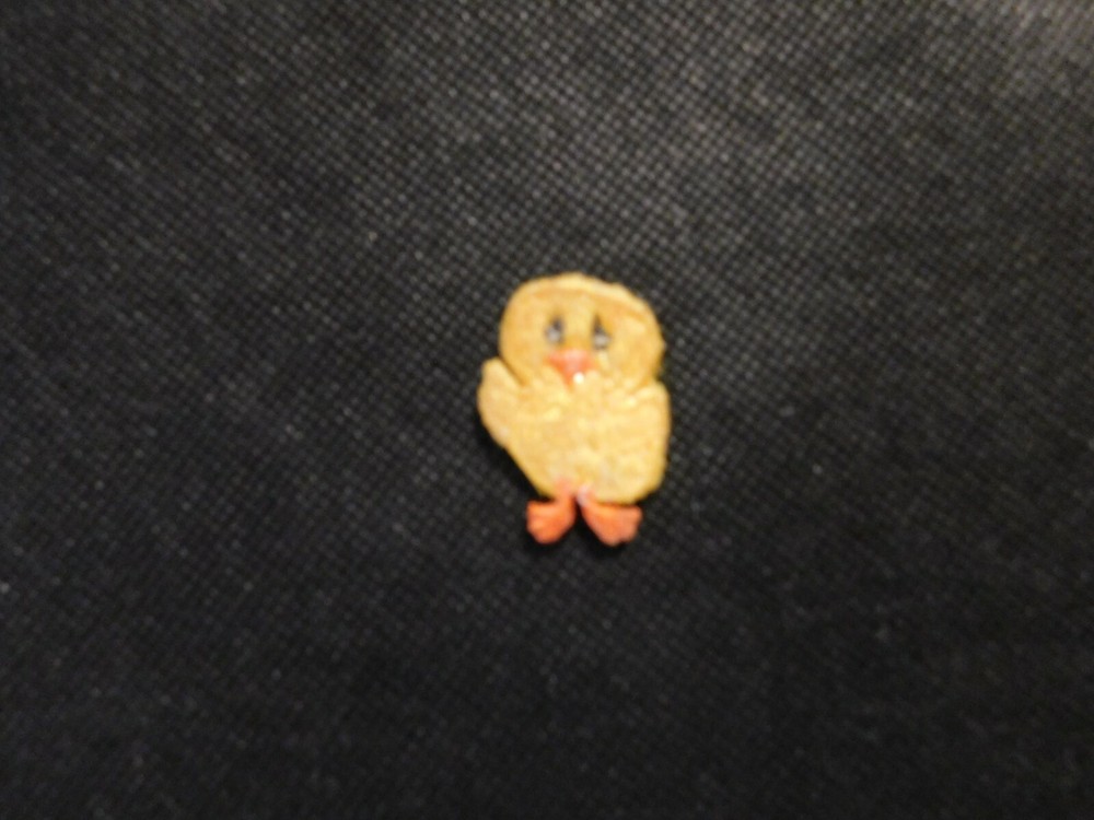 YELLOW CHICK PATCH! e166XSS11