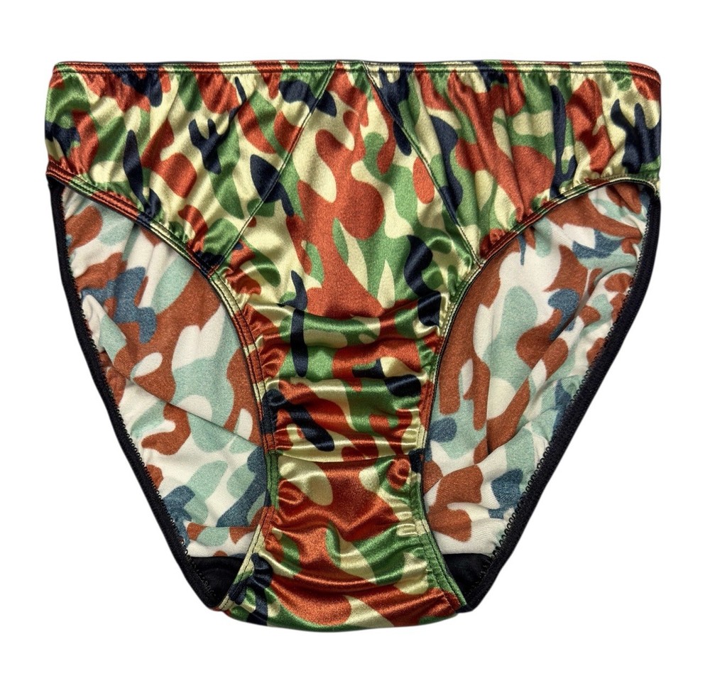 Second Skin Satin Hipster Camo S