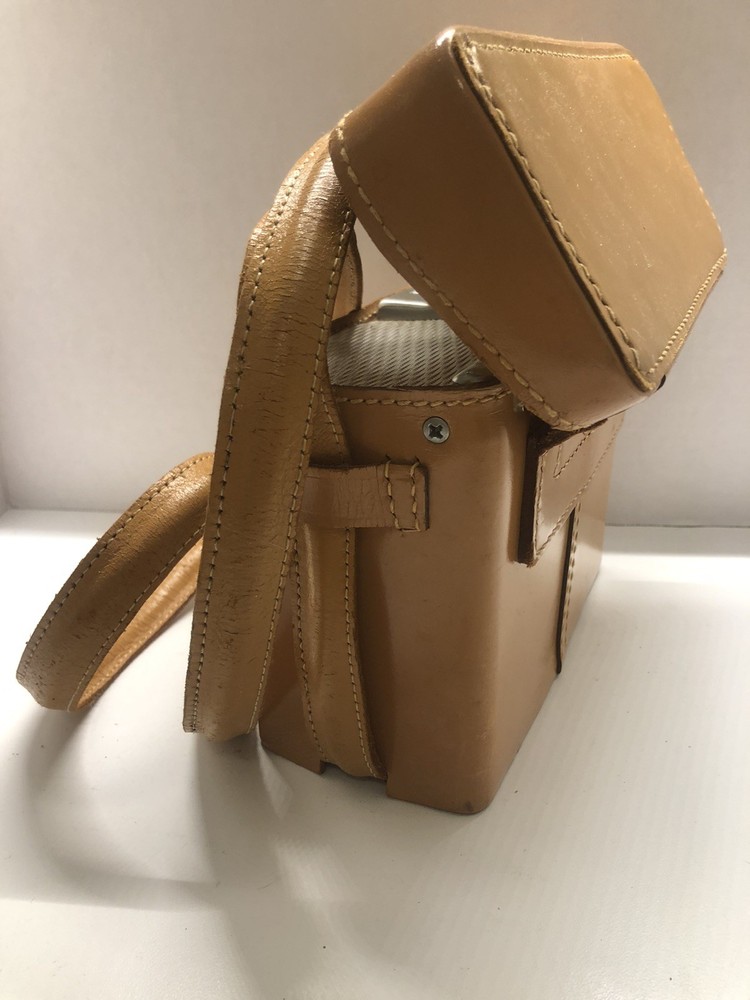 Radio Revere 400 Untested￼