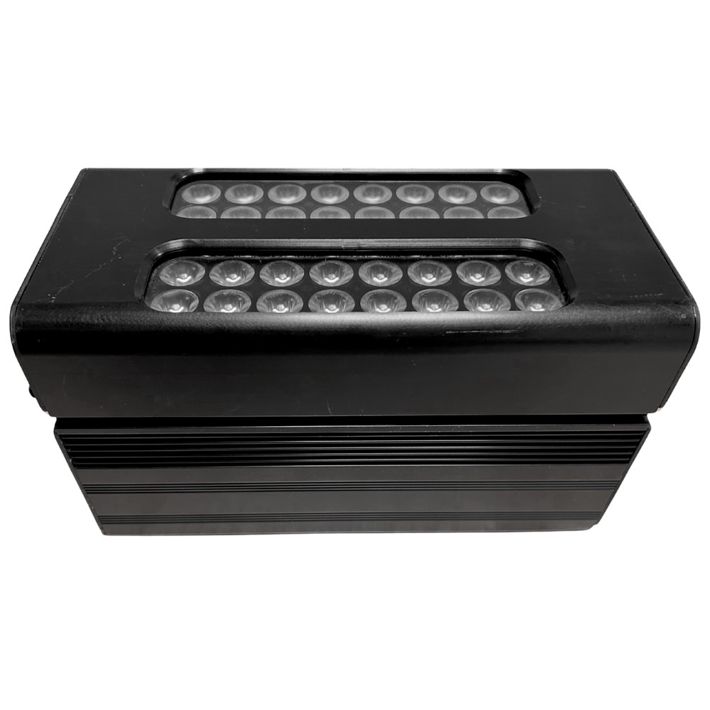 Chroma-Q Color Split CHCS2 - 1136 (Used)