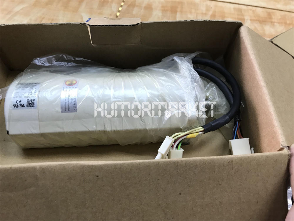 New servo motor Panasonic MSMZ042A1F