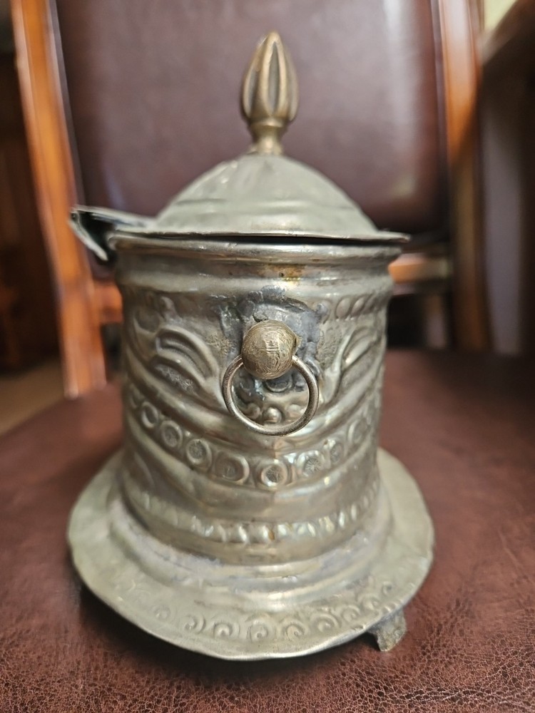 Vintage Middle Eastern Design Handcrafted Etched Tea Caddy Casket Box