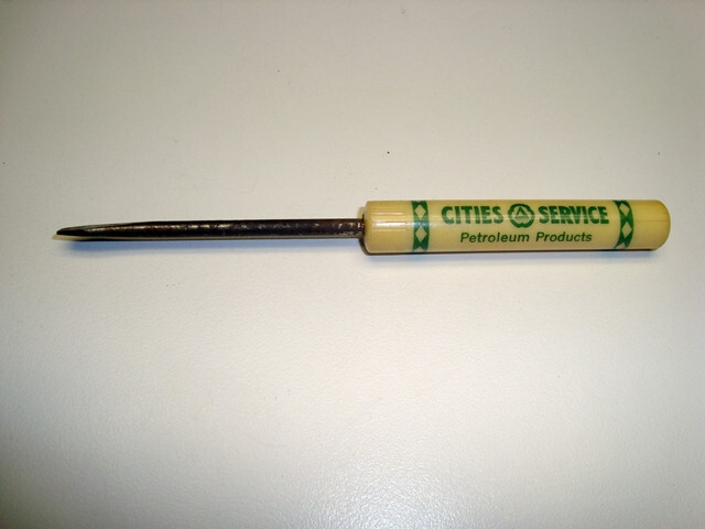 Cities Services Pocket Screwdriver