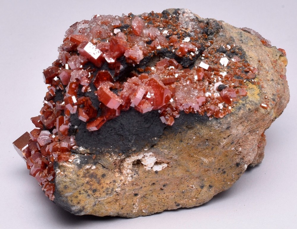 VANADINITE NATURAL FORM, Midelt Province, Morocco M02