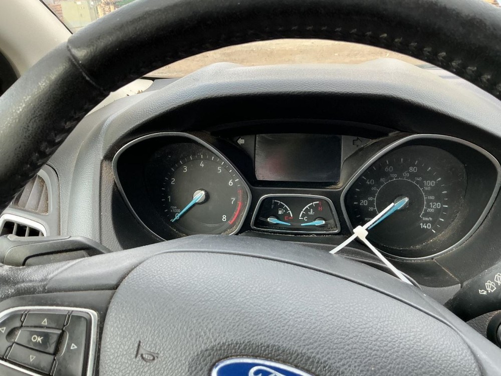 FOCUS 2015 Glove Box 4949933