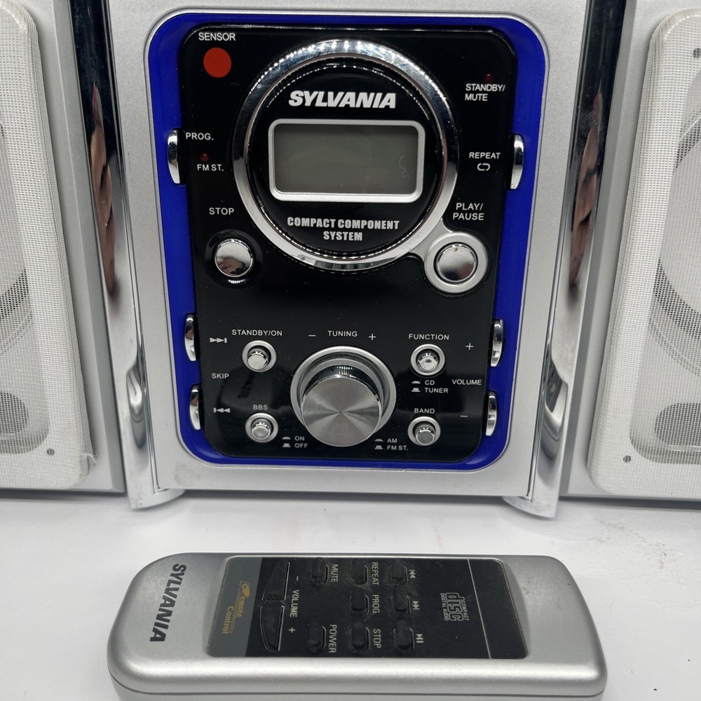 2006 Sylvania SRCD629 Micro CD System AM/FM Radio Top Loading CD Player LCD