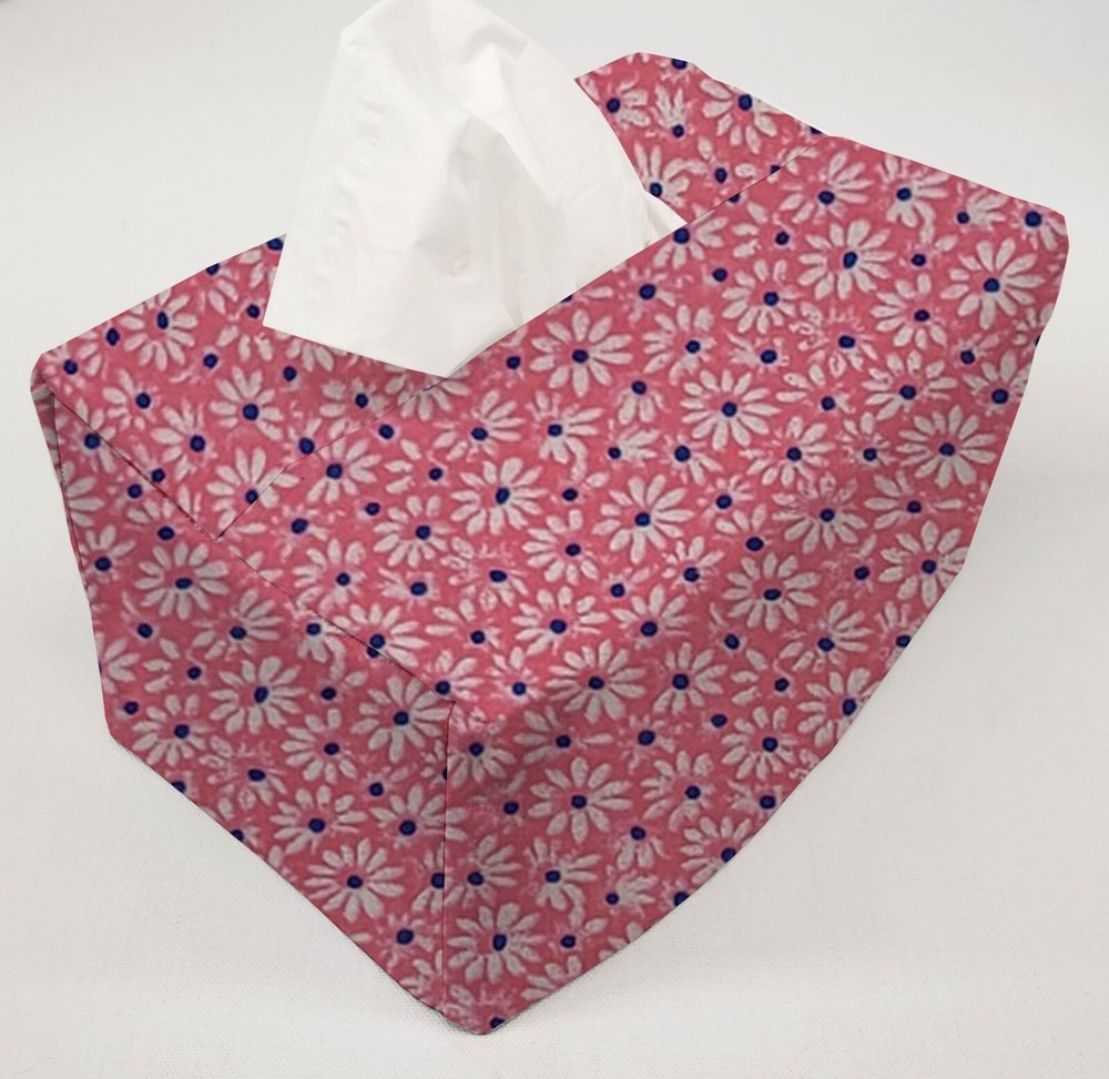 Crazy for Daisies Tissue Box Cover