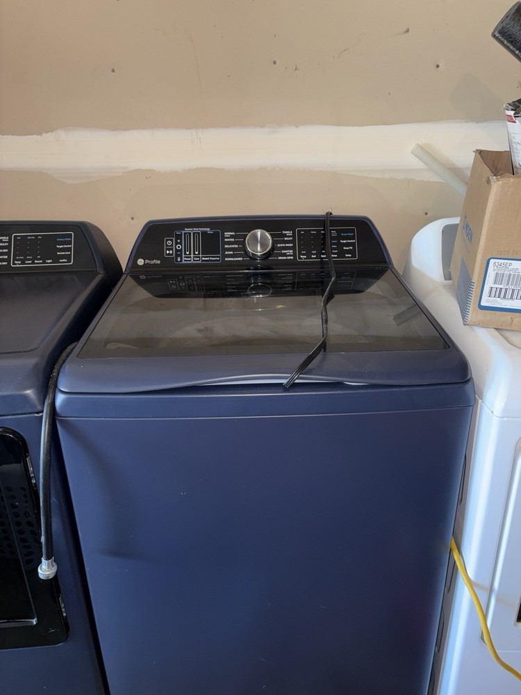 Ge Washer & Dryer