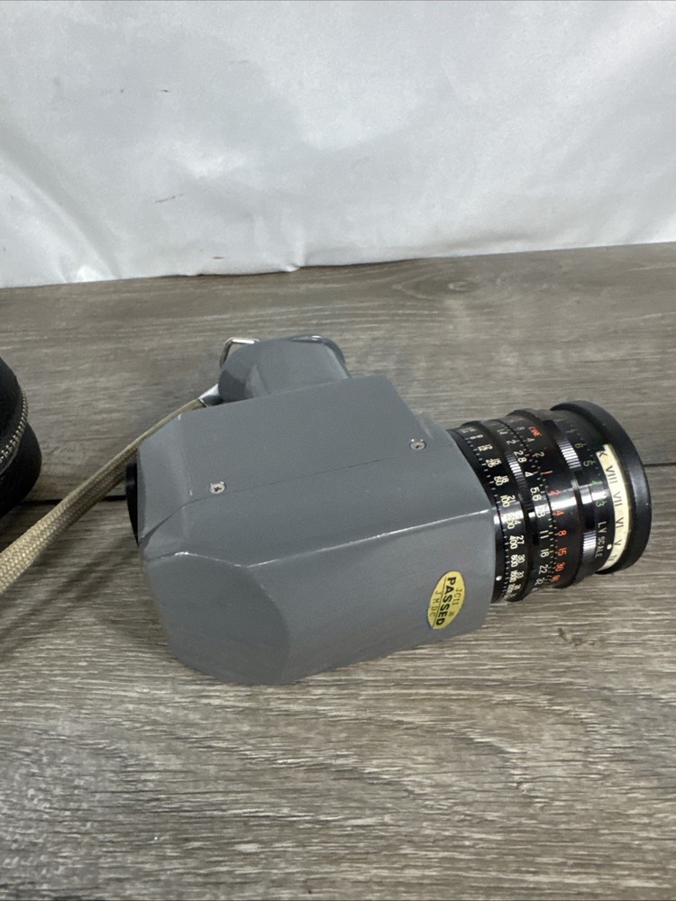 Soligor Spot Sensor- Handheld Light Meter (Spot Meter), Comes With Case WORKING