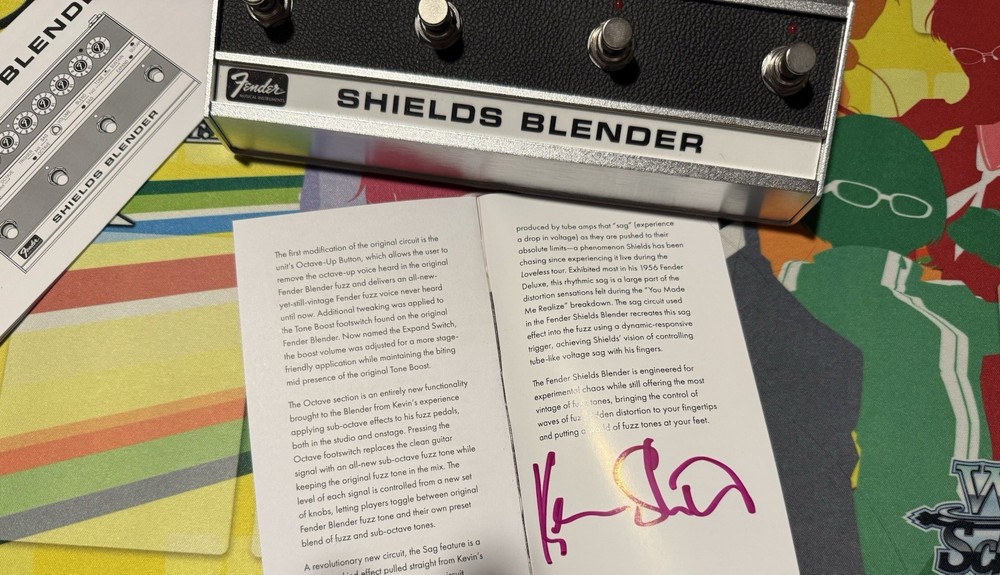 Fender Shields Blender Limited Edition Signed USB 43/100
