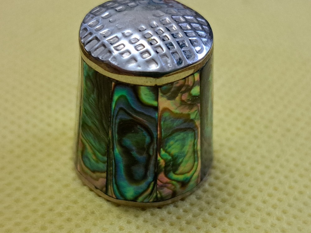 Various Lot Of Thimbles