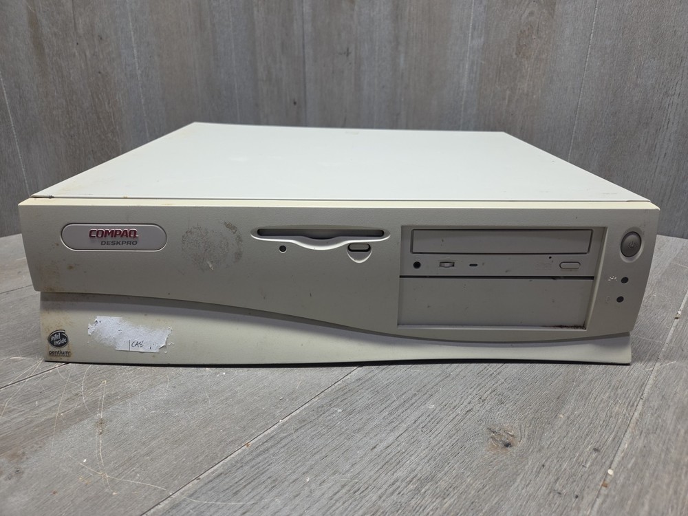 Retro Compaq Deskpro 4000 multimedia PC (For Parts)