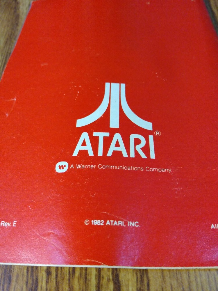 Atari 2600 Video Computer System Catalog 49 Games 1982 Vintage Original