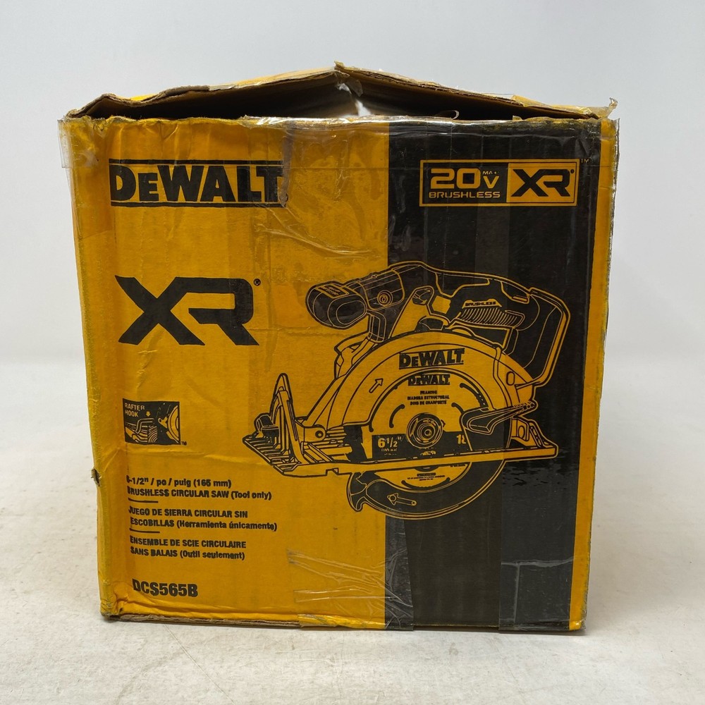 DEWALT 20V MAX XR 6-1/2" Brushless Circular Saw DCS565B Tool Only