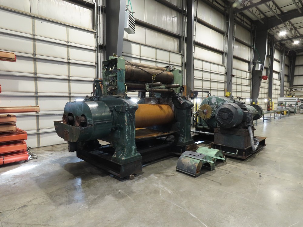 Eemco Rubber Mixing Roll Mill 22"x 60" Rollers 200Hp 3PH Control Panel