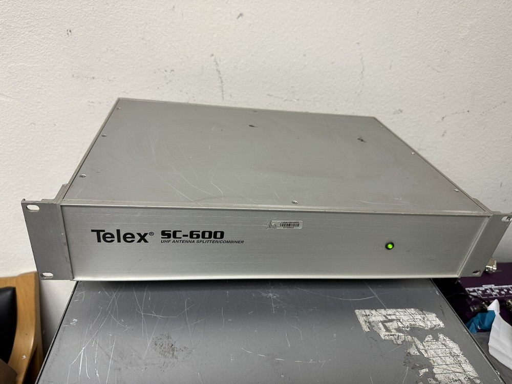 Telex SC-600 UHF Antenna Splitter/Combiner