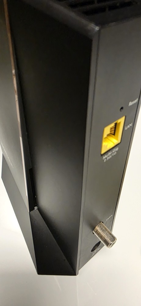 NETGEAR Nighthawk CM2000 DOCSIS 3.1 2.5Gbps Cable Modem Tested Working