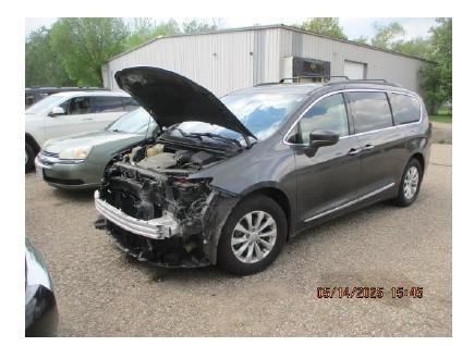 Used Floor Jack fits: 2017 Chrysler Pacifica  Grade A