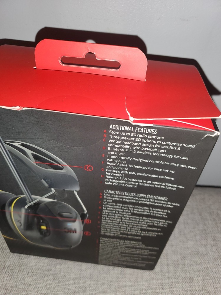 3M Company WorkTunes Connect AM-FM Wireless Hearing Protector with Bluetooth ...