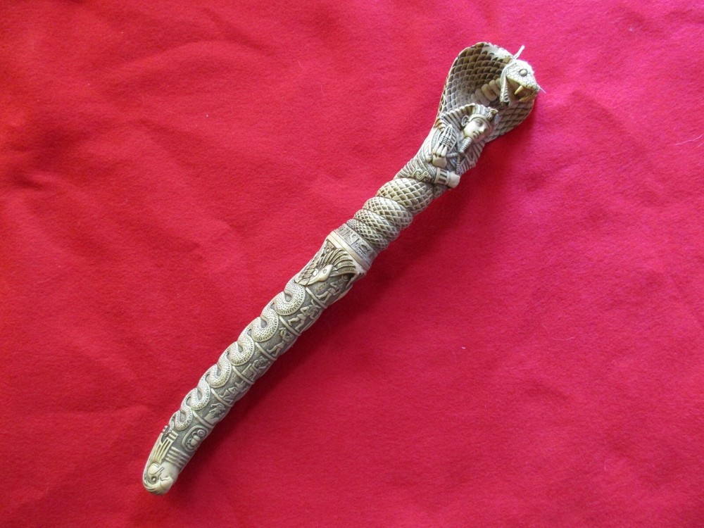 COBRA DAGGER WITH AWSOME DESIGNED SHEATH     #WHA-0424*08343