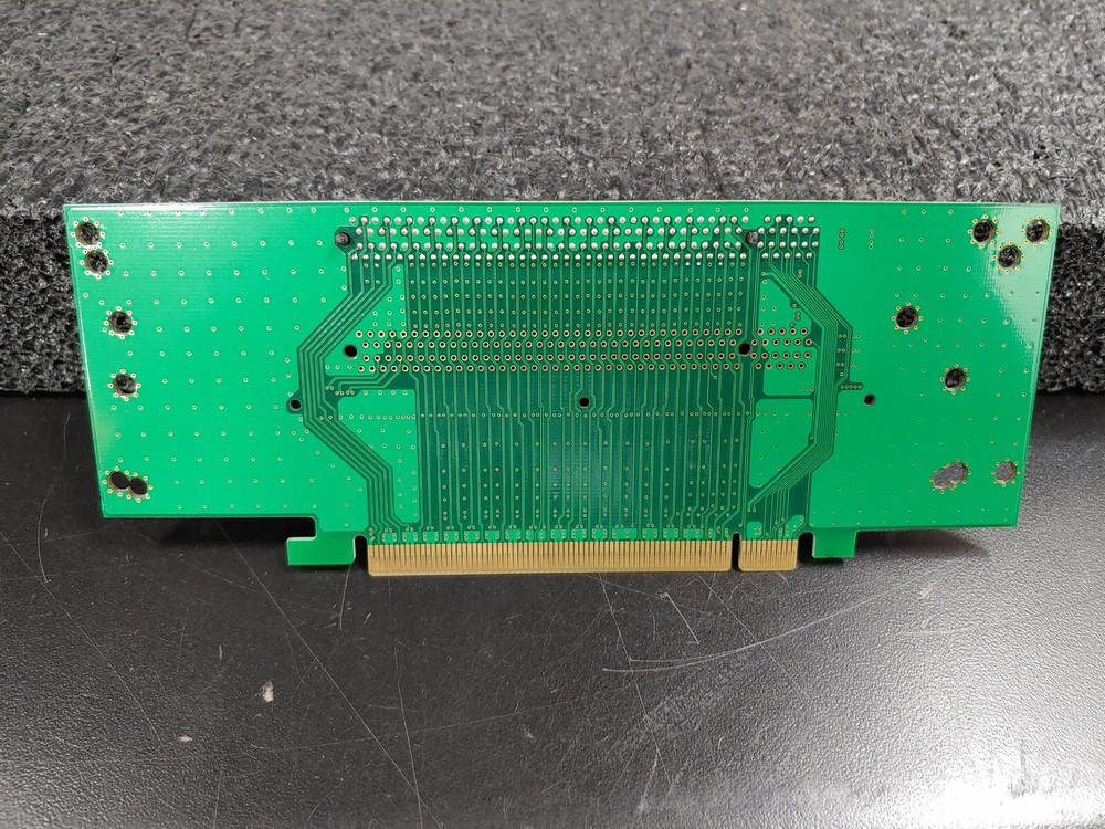 AMERIRACK AMERI-RACK ARC2-733-XX ARC2-733 Series PCIEXLINK-X8 Riser Card