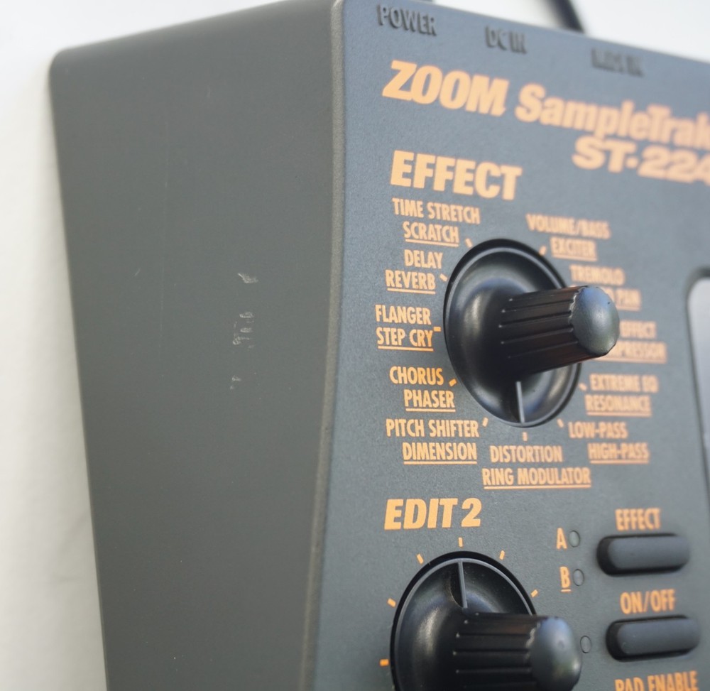 Zoom ST-224 SampleTrak Drum / Groove Machine & Sampler