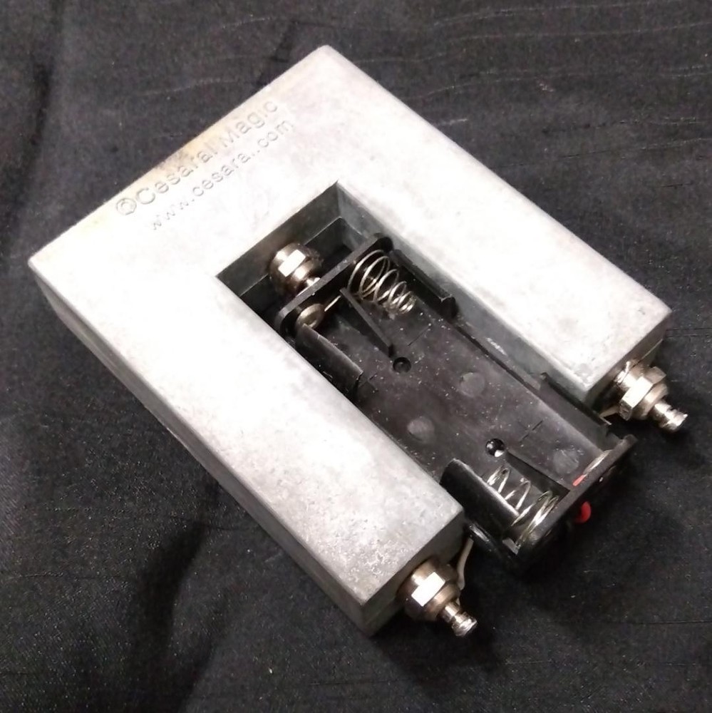 Cesaral Magic Production Machine Professional Illusion Prop Rare A961