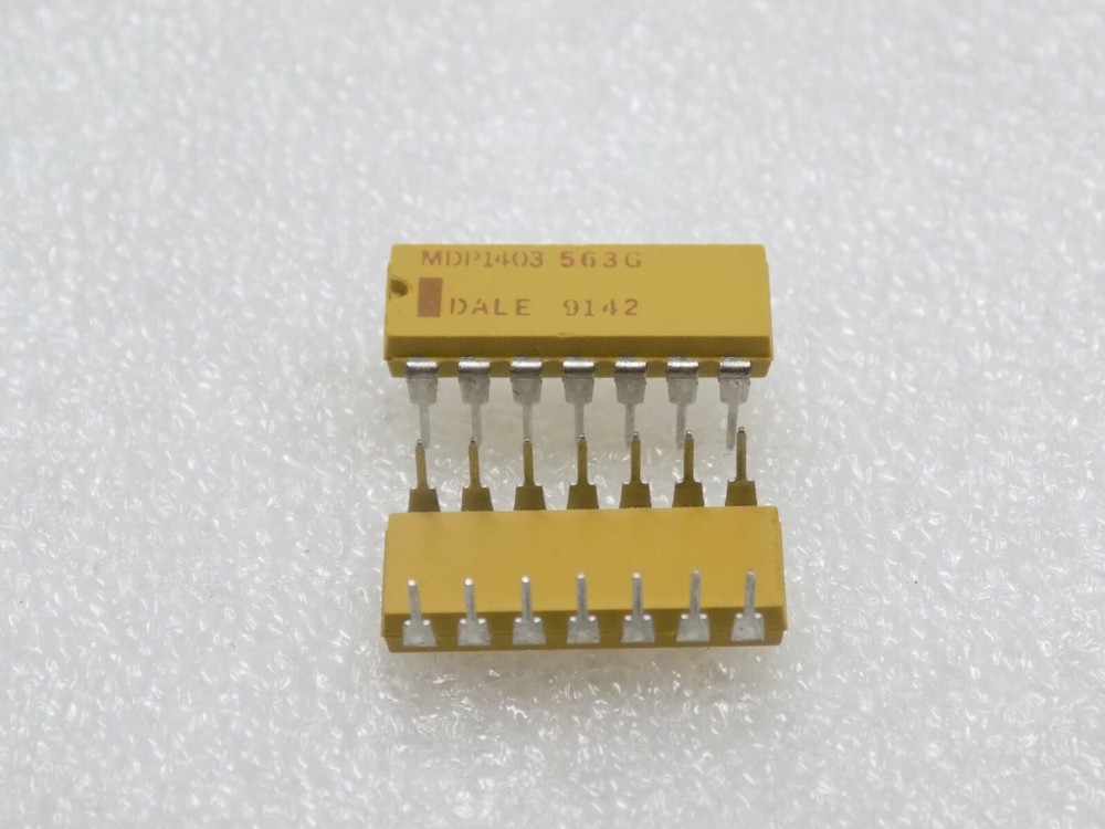 5x DALE MDP1403-563G ISOLATED RESISTOR DIP14