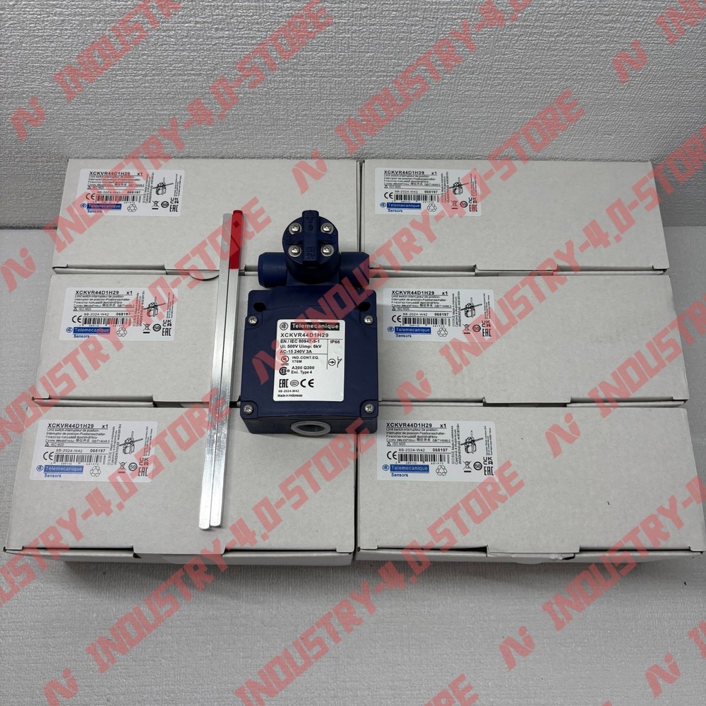 1PCS New Telemecanique XCKVR44D1H29 Limit Switch
