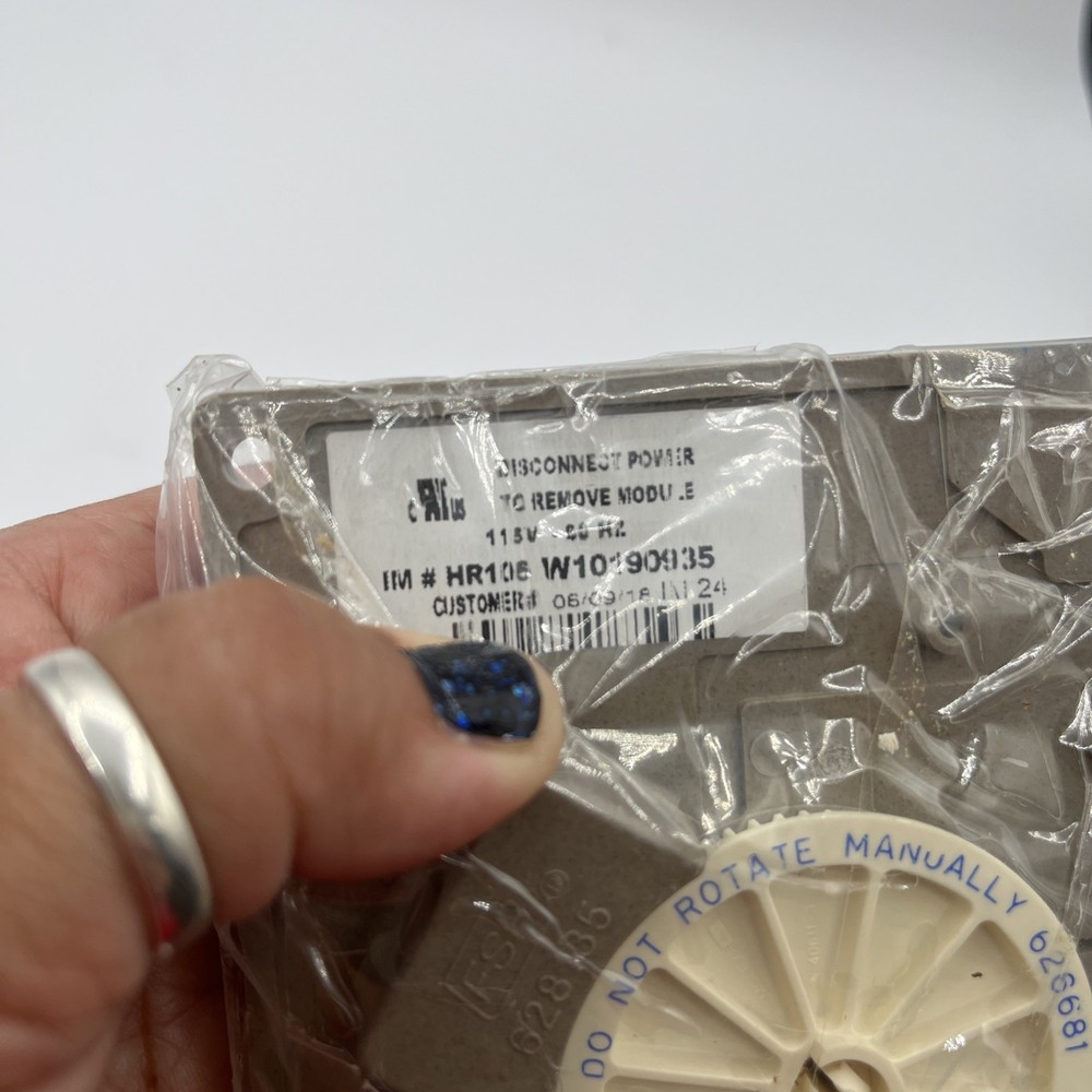 W10190935 Ice Maker Control Module for Whirlpool