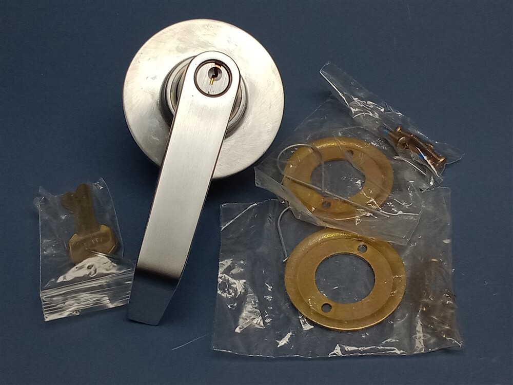 Marks Hardware M195S/26D Key In Lever Entry Trim