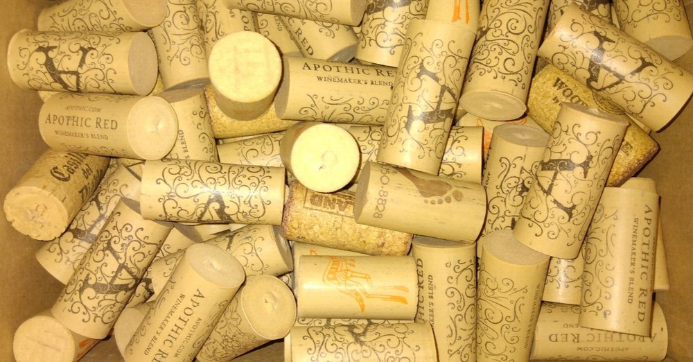 125 Used Wine Corks-- mostly Apothic brand