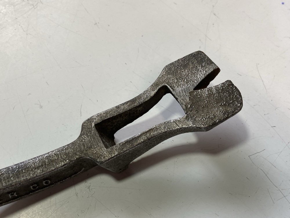 Fyr-Fyter Co WS20 Hydrant tool