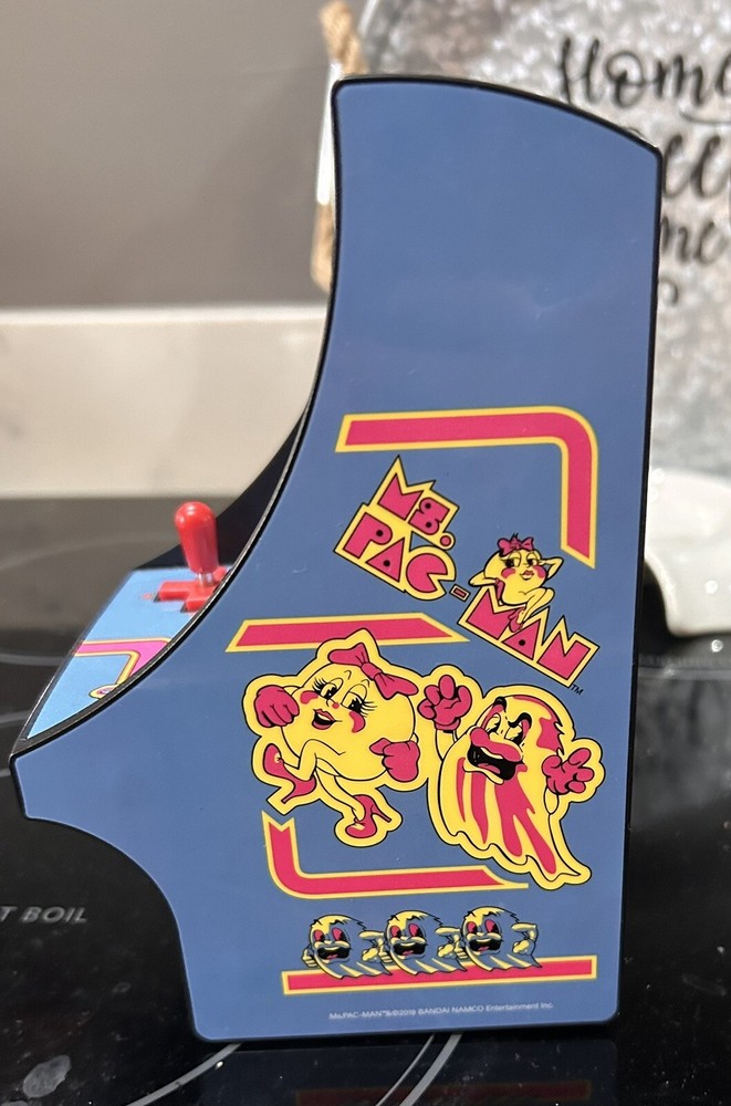 Retro Ms Pac-Man Arcade Game Mini 7”