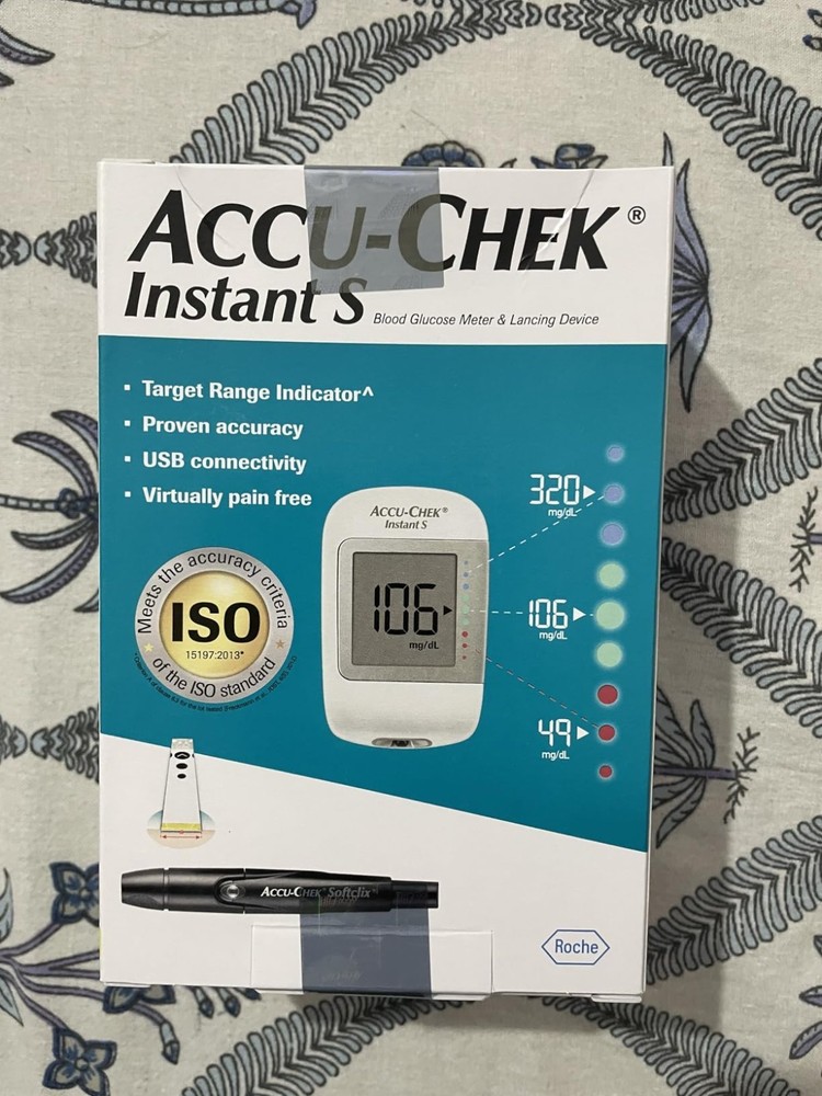 Instant S Glucometer with Free Test Strips, 10 Count (White)
