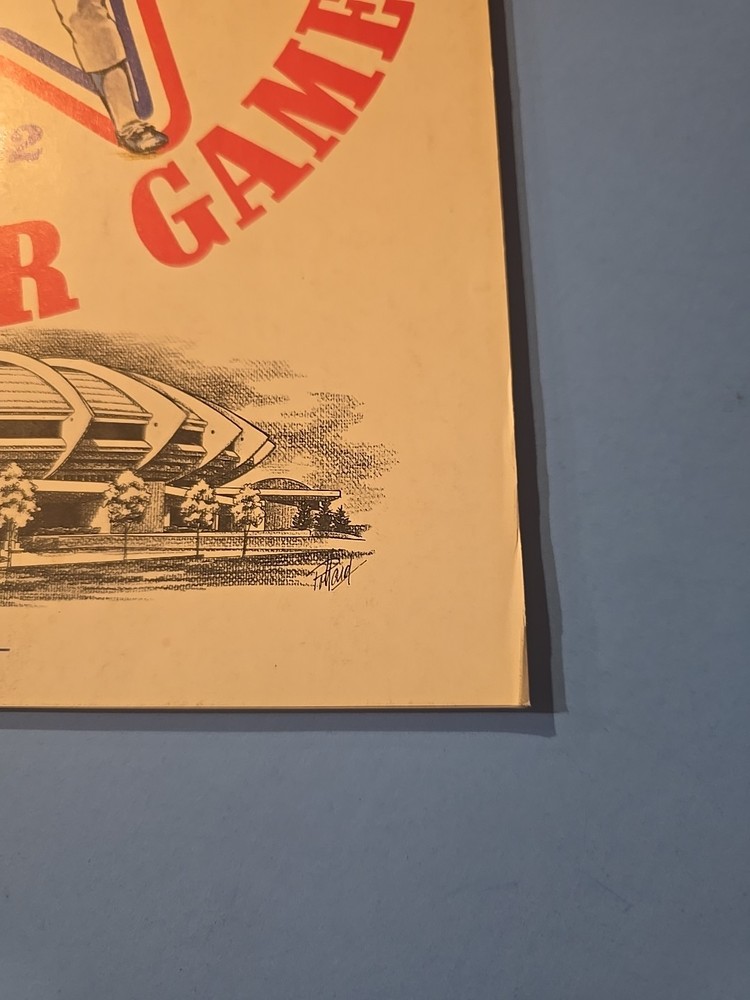 1982 MLB All Star Game OFFICIAL PROGRAM NEAR MINT Condition w/Inserts