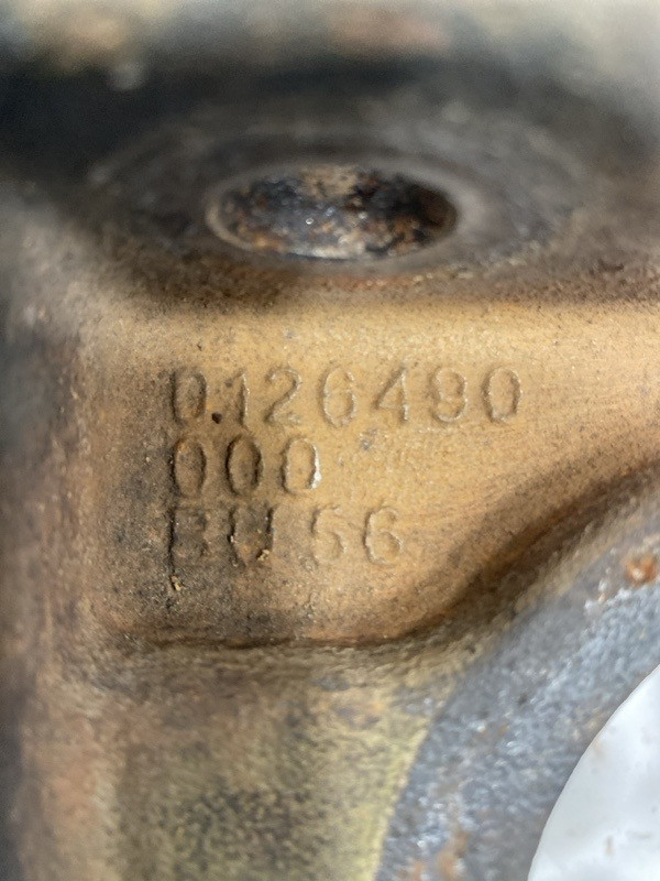 Freightliner MT55 Engine Mount 0126490000 (548-13025)