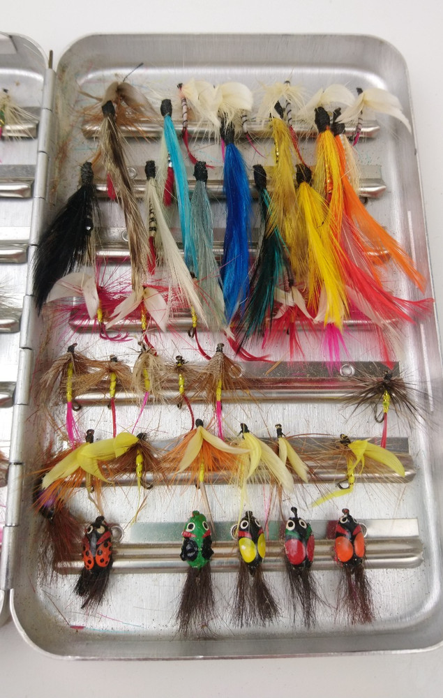 Perrine Aluminum Fly Box # 97 With 76 Flies