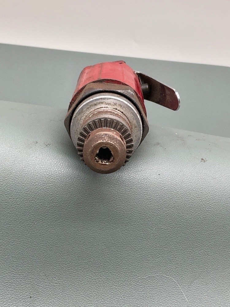 MAC Tools Air Drill Air Tool Used