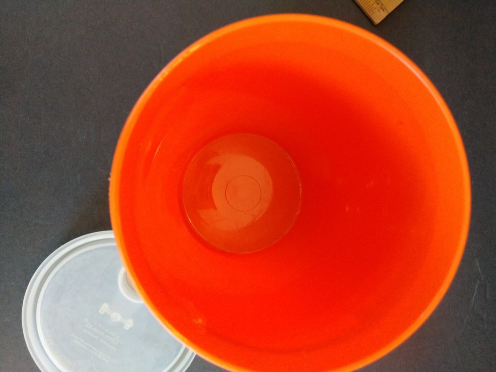 Tupperware Orange Juicer #409/Pitcher #321 with Lid #563