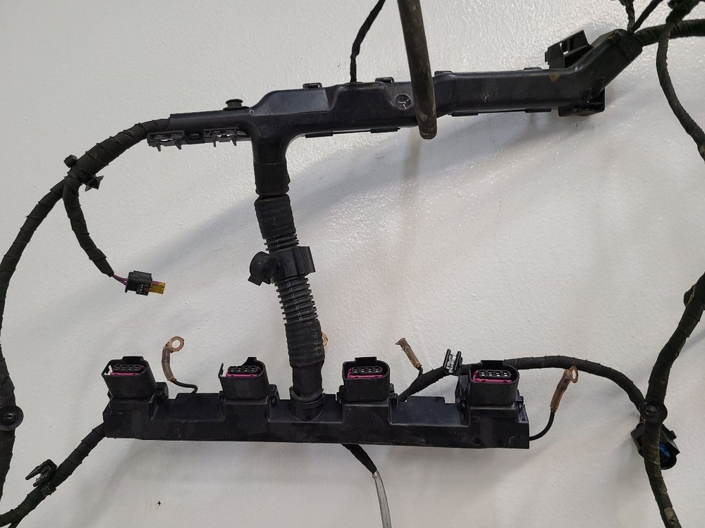 2012 2013 2014 2015 2016 2017 2018 2019 VOLKSWAGON PASSAT Engine Wire Harness