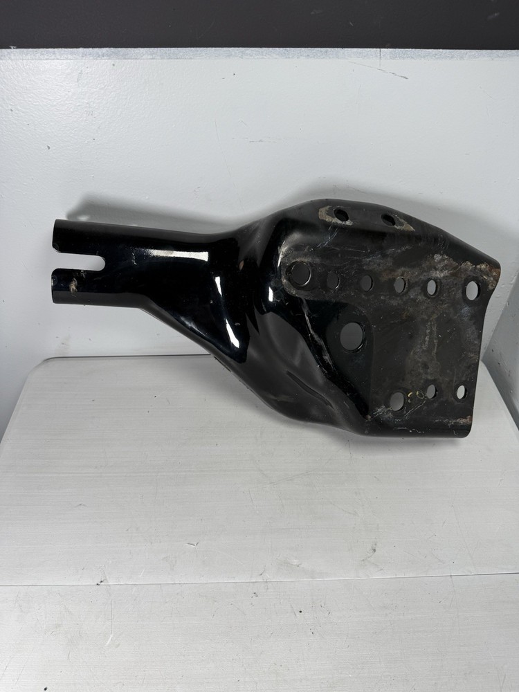 2020 Freightliner Cascadia Frame Horn LH