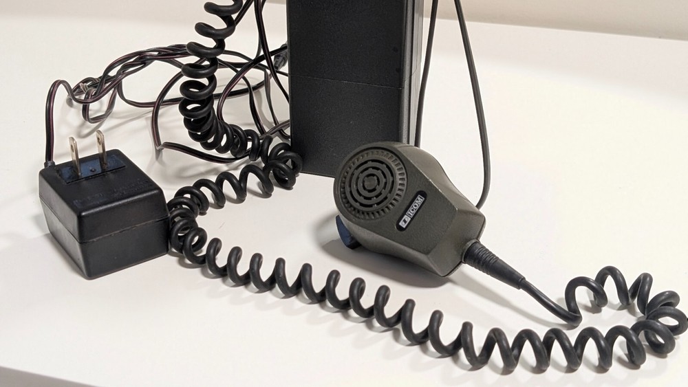 ICOM IC-M2 marine transceiver