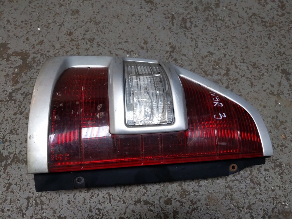 MITSUBISHI SHOGUN MK3 LEFT REAR LIGHT TAILLIGHT #3