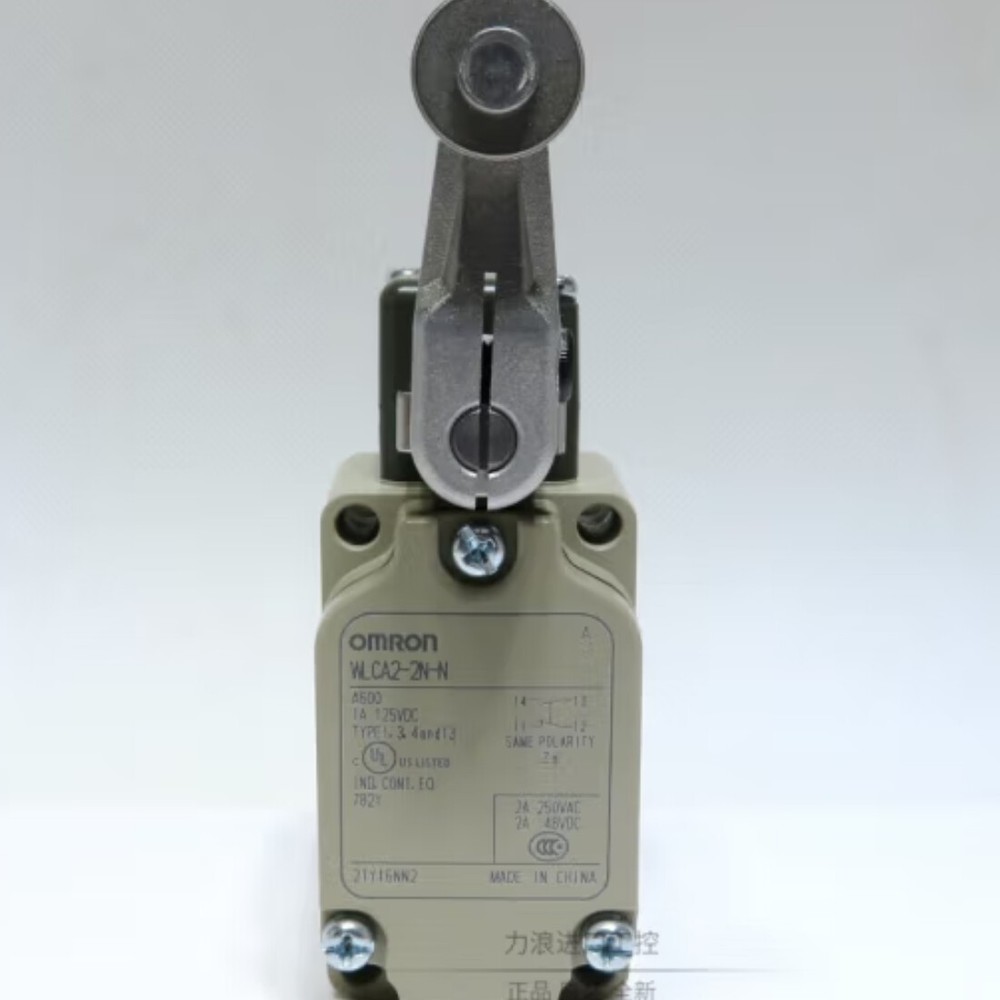 1pcs OMRON Limit Switch Travel Switch WLCA2-2N-N