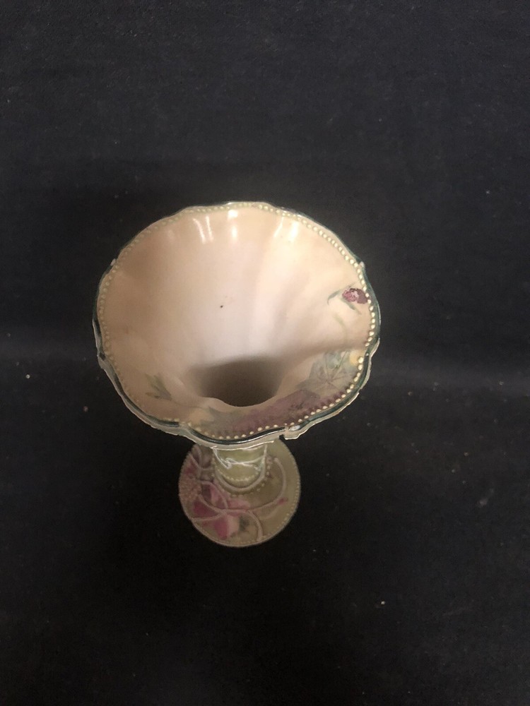 Moriage Nippon Pine Cone Vase