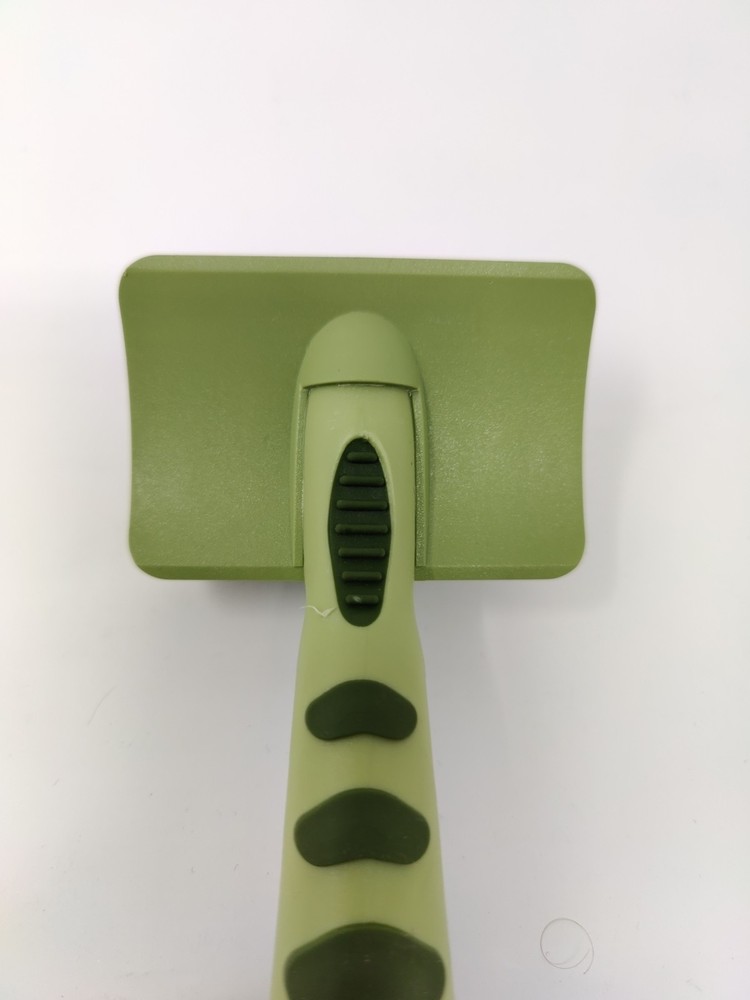 Safari Soft Slicker Brush